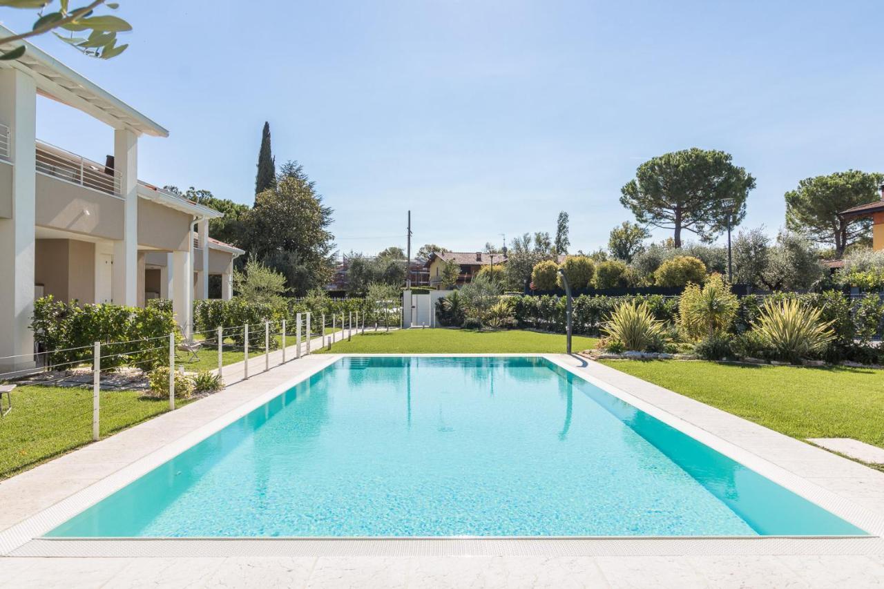 Villa Meri Manerba del Garda Exterior photo