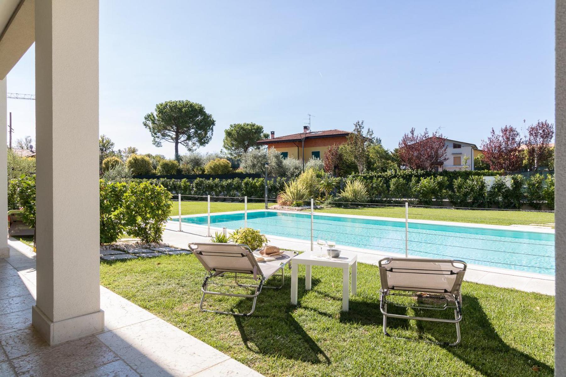 Villa Meri Manerba del Garda Exterior photo