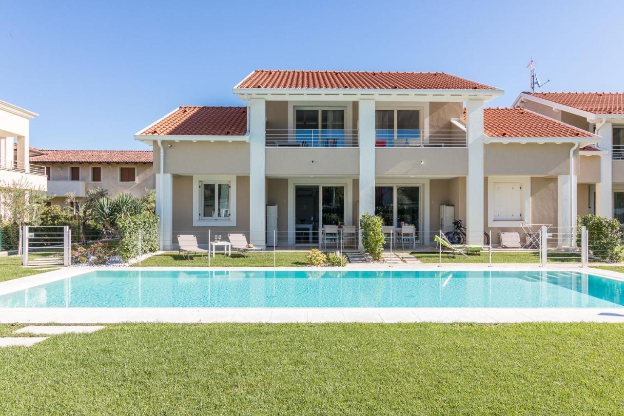 Villa Meri Manerba del Garda Exterior photo